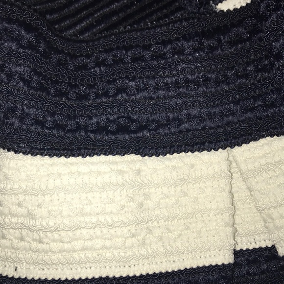 Skirt - Picture 4 of 4